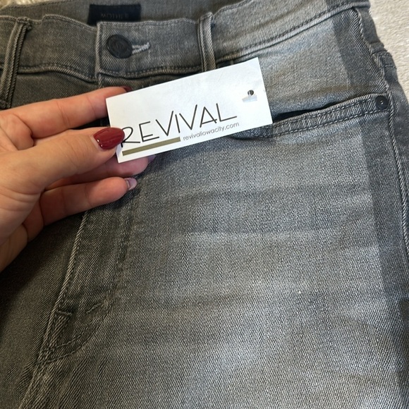 NWT Mother The Swooner in Supermoon Stripe women’s jeans 28 / grey - Picture 10 of 16